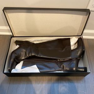 Size 10M via spiga brown leather boots
